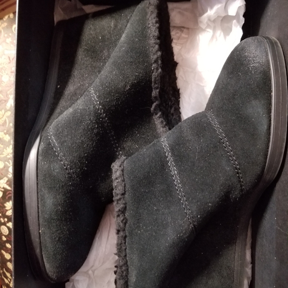 Women shoes - Picture 1 of 1